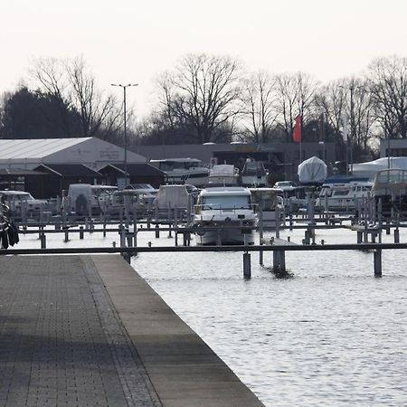 Zum Grossen Zernsee Am Hafen Kolonie Zern Экстерьер фото